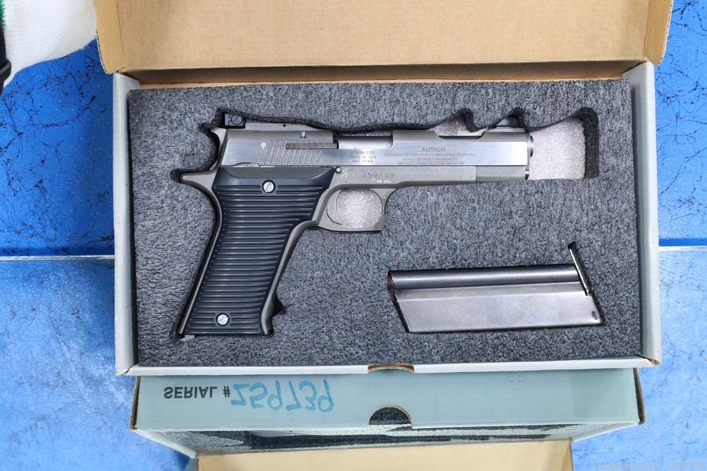 AMT AUTOMAG II 22 MAG WITH BOX MADE IN 1994-img-58