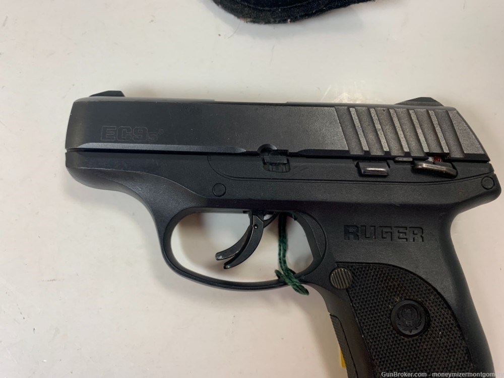 Ruger EC9s 9MM Pistol W/holster and one mag-img-4