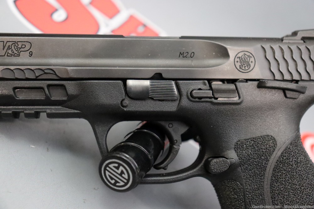 Smith & Wesson M&P9 Shield Compact M2.0 4" 9mm w/Box -img-5