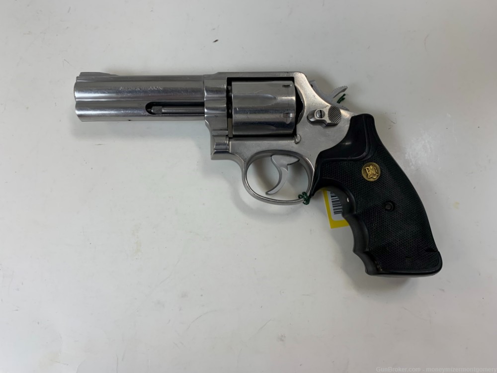 Smith & Wesson 681 .357MAG 4" Revolver-img-4