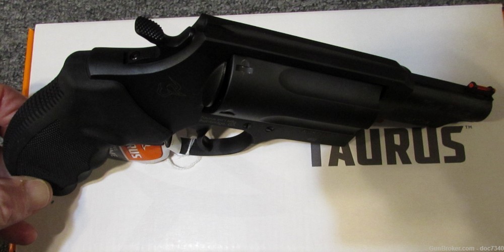 Taurus The Judge Magnum 45 LC/410-img-1