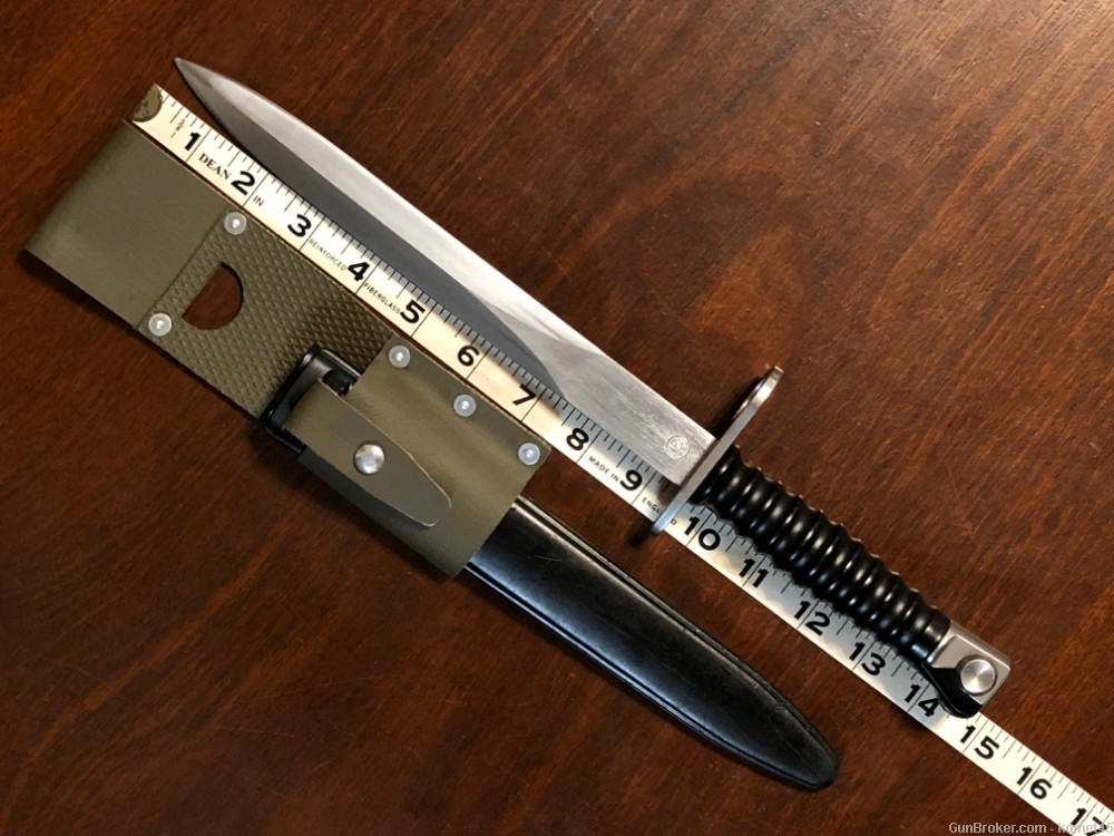 Vintage Swiss Army M1957 STG57 Bayonet & Scabbard w/ M1990 Belt Frog-img-14