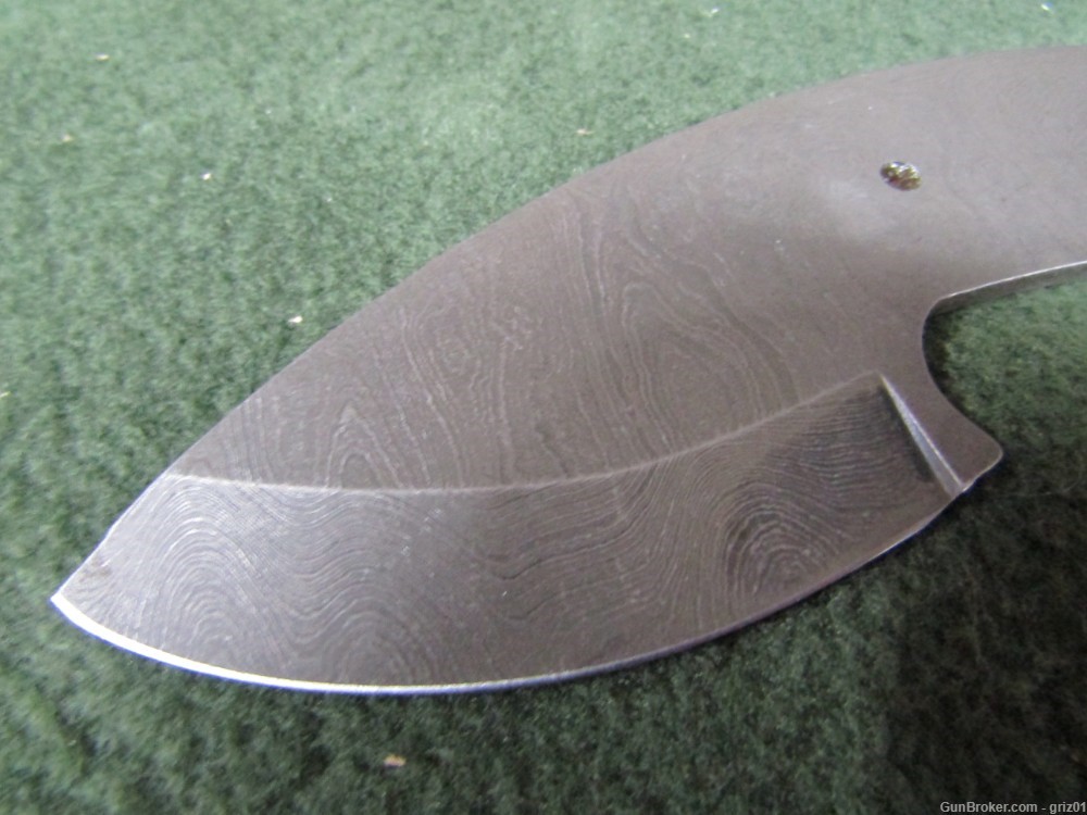Custom American made Skinning Blade and Sheath - Damascus Steel-img-3