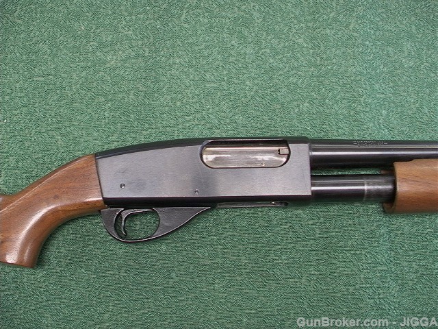 Used Smith and Wesson 916-A 12 gauge-img-2