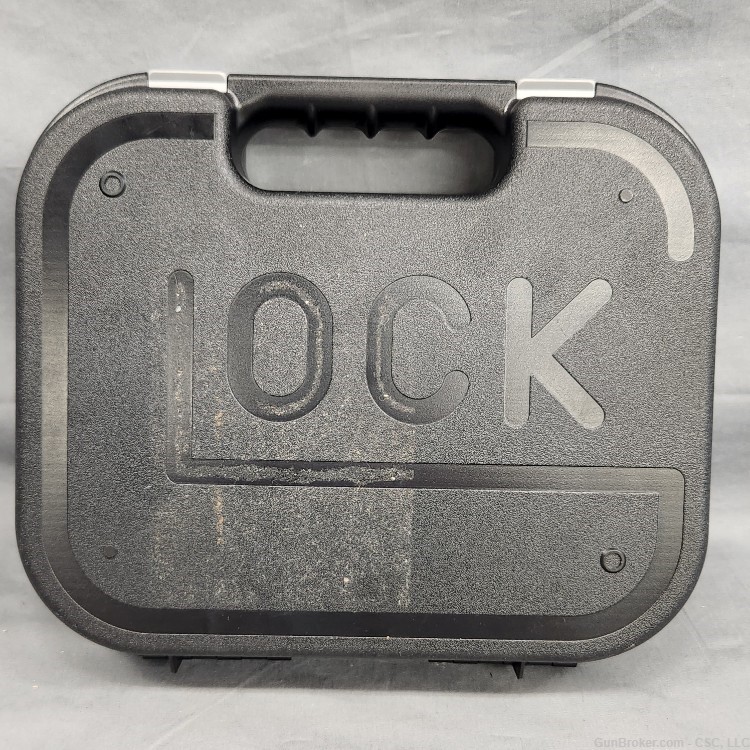 Glock 43X pistol 9mm with box and 2 magazines-img-21