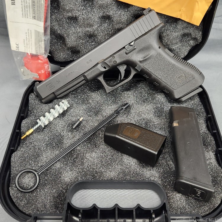Glock 34 Gen 3 pistol 9mm with box and 2 mags-img-22