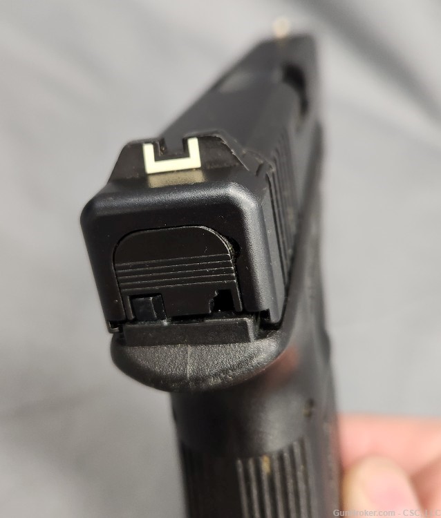 Glock 22 Gen 3 pistol .40 S&W with 3 mags-img-7
