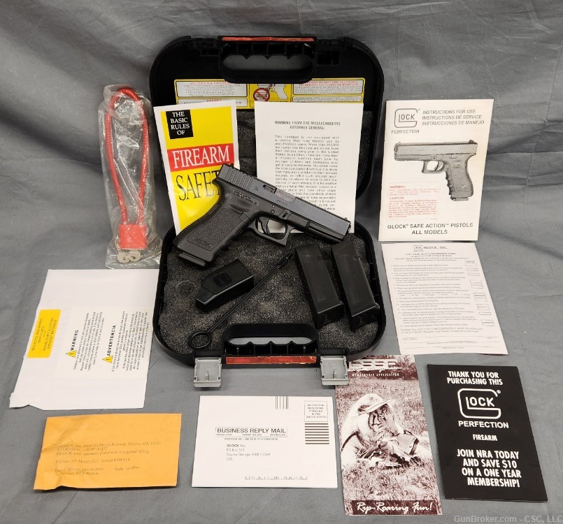 Glock 22 Gen 3 pistol .40 S&W with 3 mags-img-24