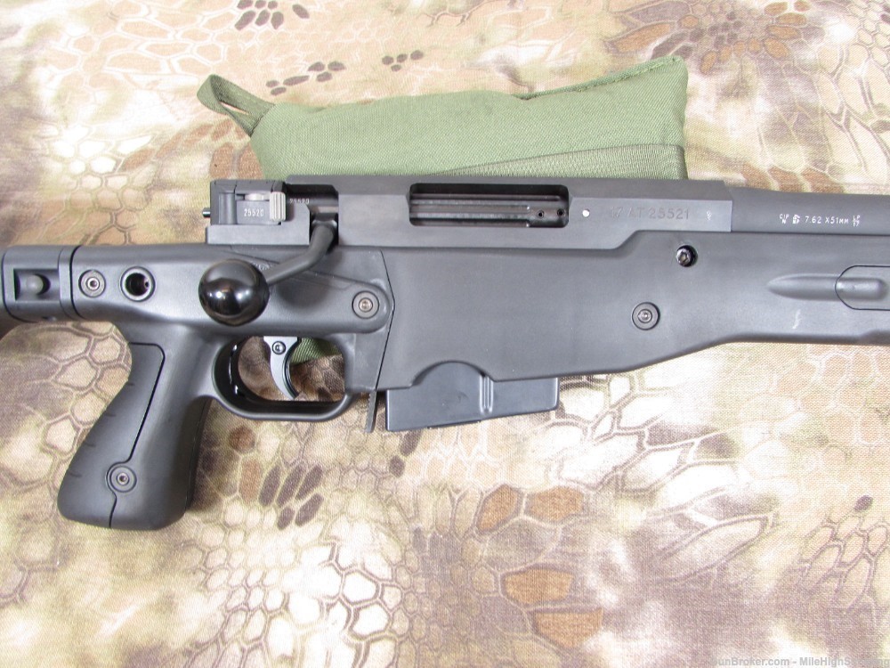 DEMO Accuracy International AT .308 20" 27718BL20IN-img-2