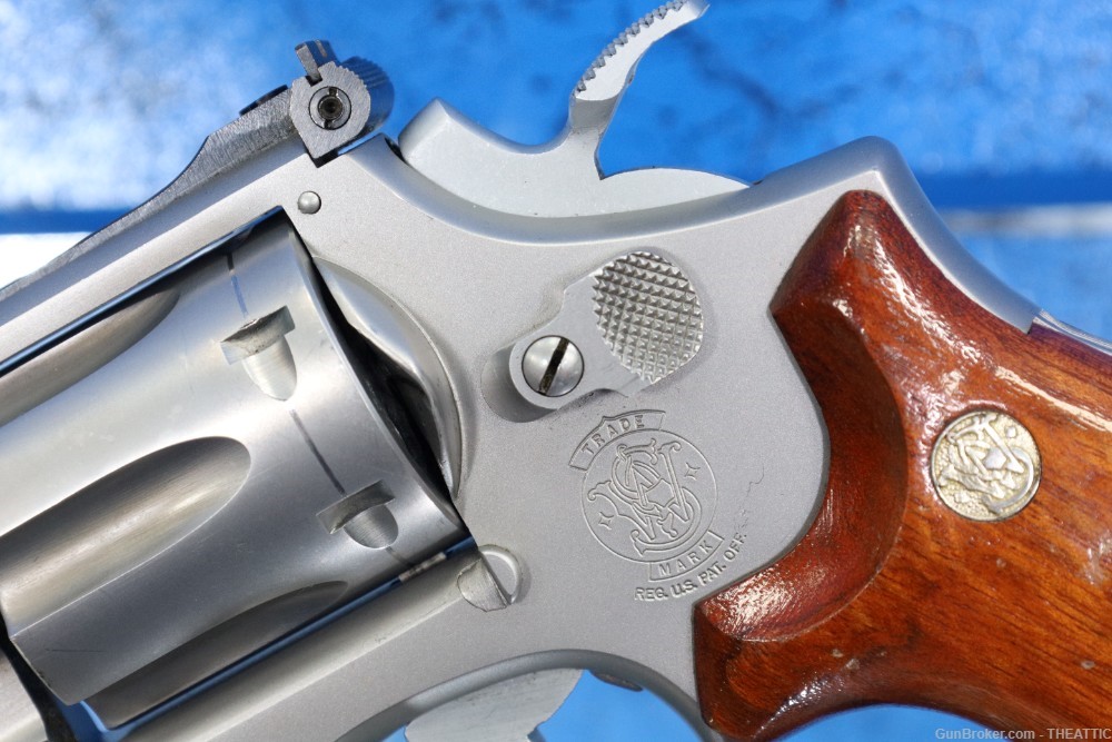 SMITH & WESSON 617 22LR TARGET CHAMPION MADE FOR EUROPE 3T'S -img-4