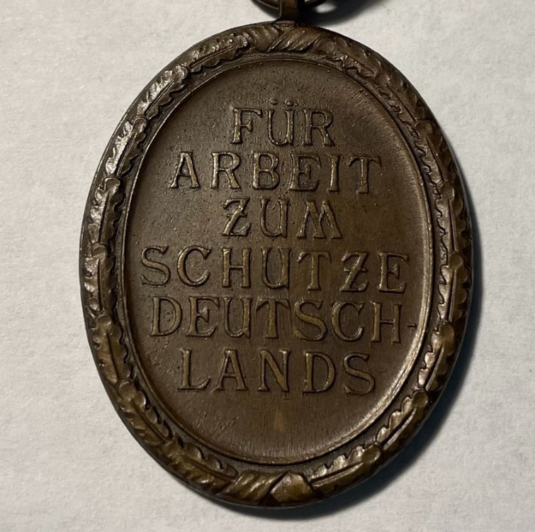  W.W. II. German Eastern Medal, “West Wall” Medal-img-3