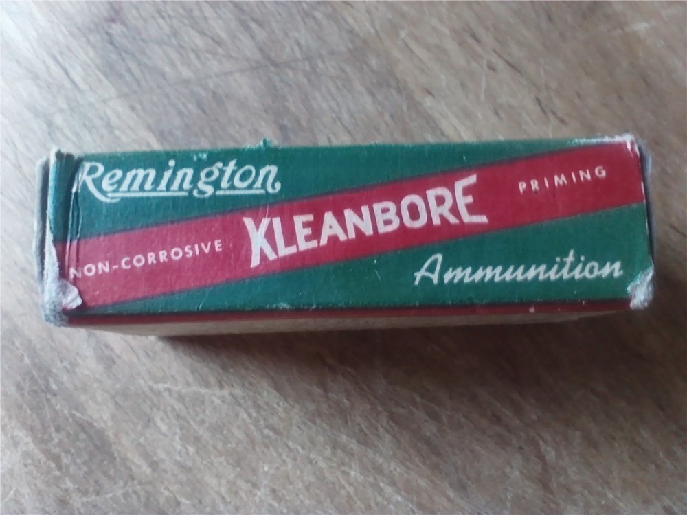 Vintage Remington Kleanbore 32 short rim fire ammo-img-2