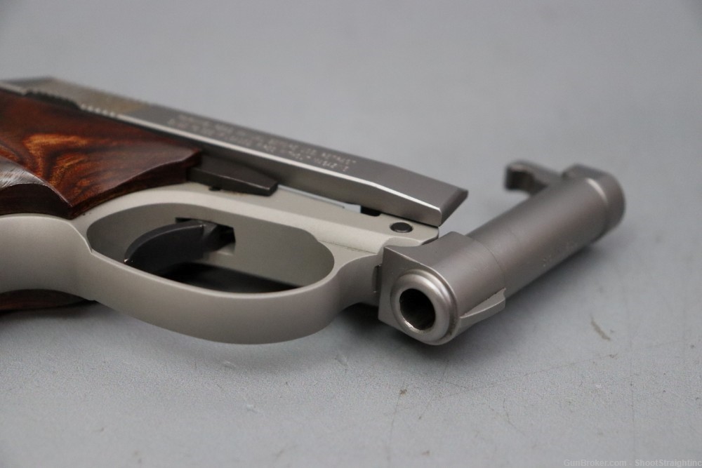 Beretta Tomcat .32ACP 2.4" w/case-img-14