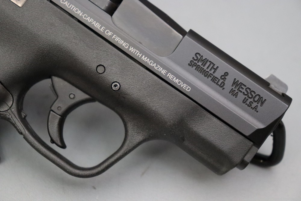 Smith & Wesson M&P9 Shield 9mm 3.1" w/Box-img-6