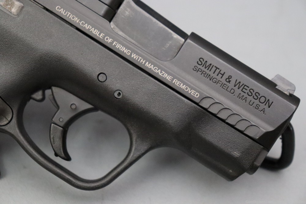 Smith & Wesson M&P9 Shield M2.0 9mm 3.1" w/Box-img-6