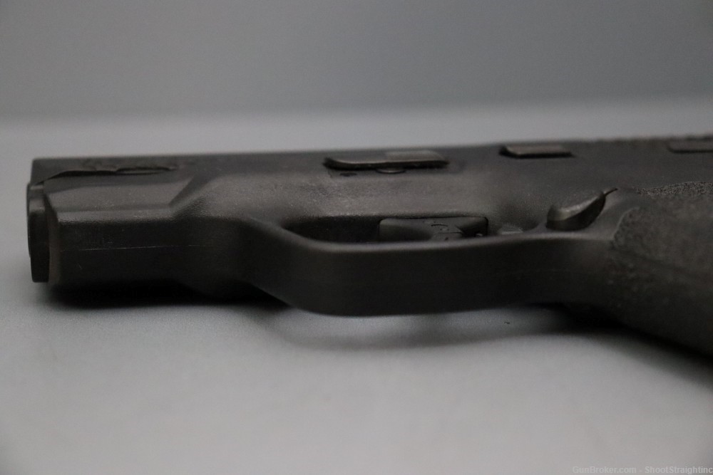 Smith & Wesson M&P9 Shield M2.0 9mm 3.1" w/Box-img-15