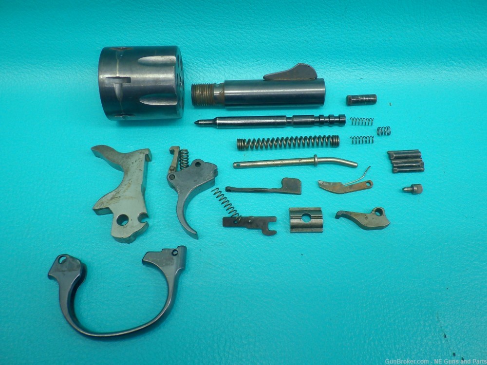 H&R Model 622 .22lr 2.5"bbl Revolver Repair Parts Kit-img-0