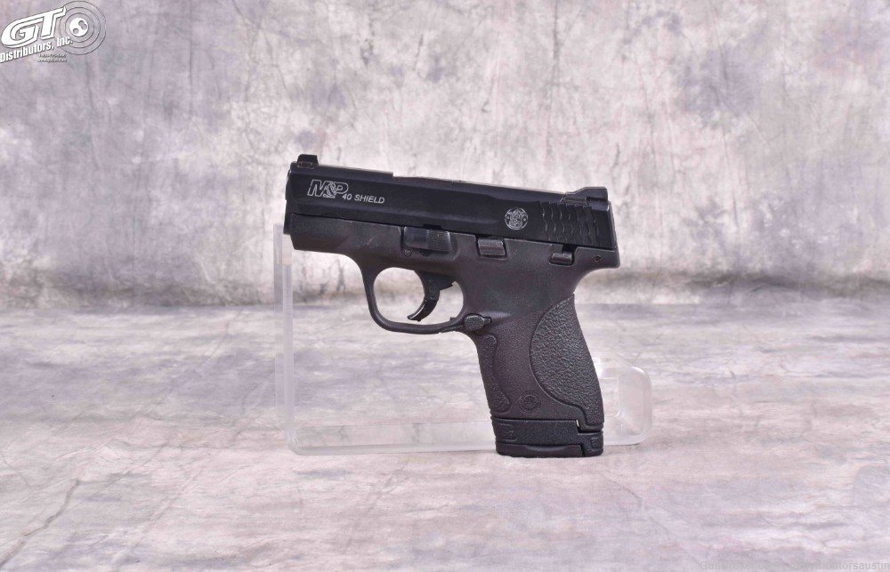 Smith & Wesson M&P40 Shield 40 S&W-img-1
