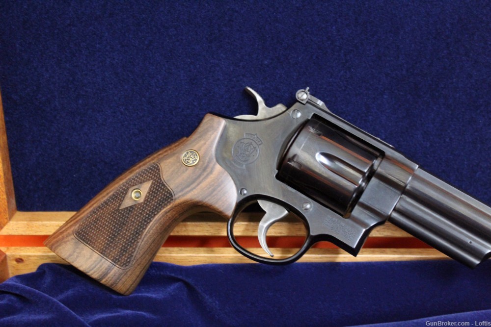 Smith & Wesson Model 29 .44mag NEW! Free Layaway!-img-6