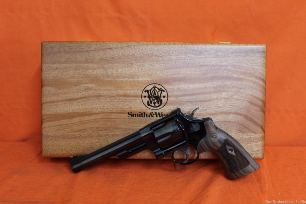 Smith & Wesson Model 29 .44mag NEW! Free Layaway!-img-0