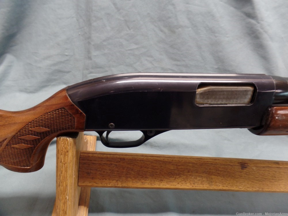 Winchester Model 1200 16 Gauge Pump Action Shotgun 28 Inch Barrel-img-11