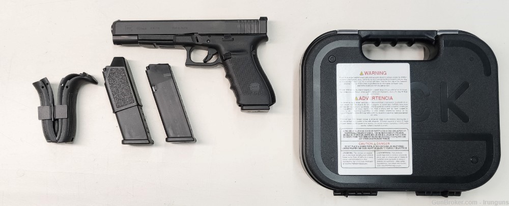 LNIB Glock 40 Gen4 MOS Long Slide 10mm Pistol 3 mags Black Optics Ready-img-1
