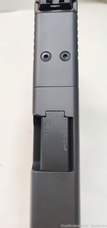 LNIB Glock 40 Gen4 MOS Long Slide 10mm Pistol 3 mags Black Optics Ready-img-4