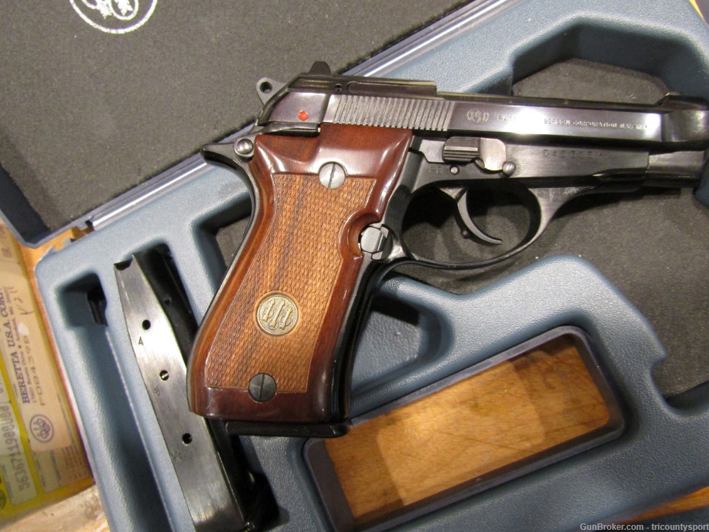 USED Beretta 84BB 380 (ACP) 3.81in Black Semi Automatic Pistol - 13+1 Round-img-5