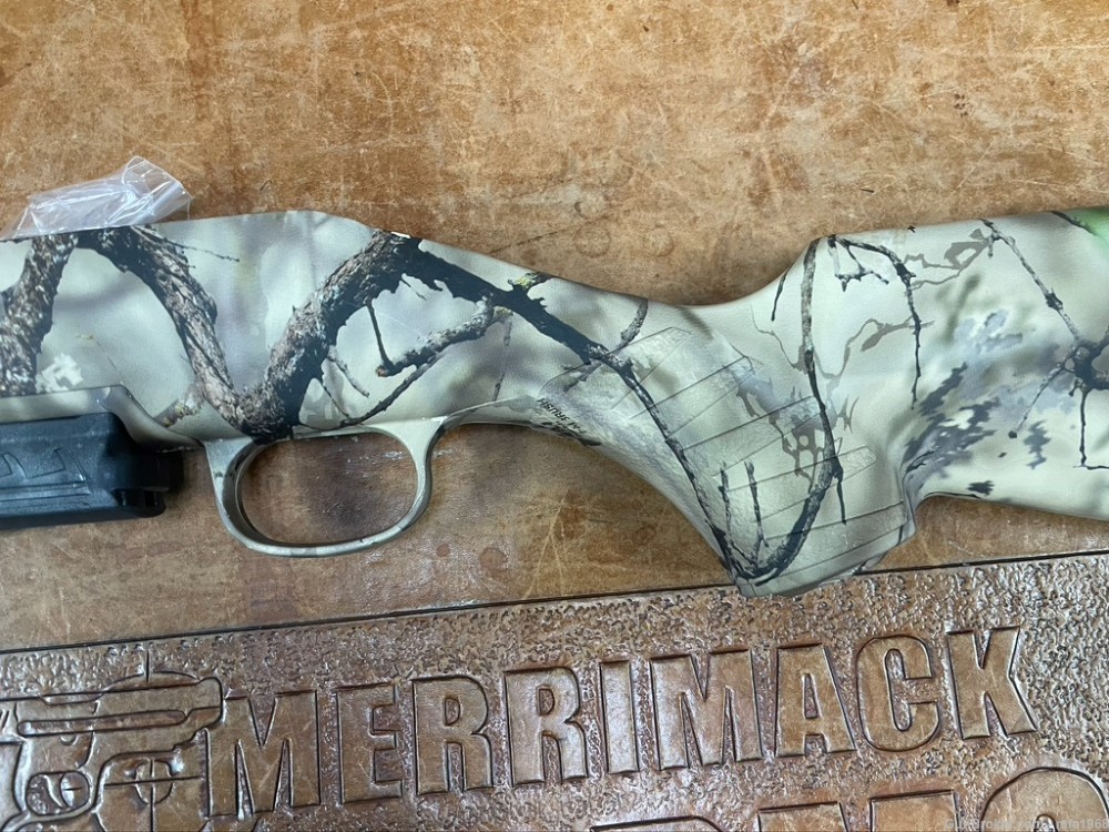 RUGER AMERICAN CAMO STOCK FOR MAGNUM RECEIVER W/ MAG AND ACTION BOLTS-img-10