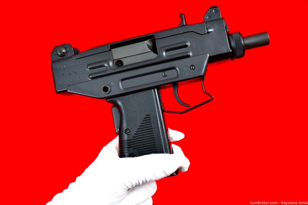 Rare & Desired Pre Ban IMI Israel UZI Pistol 9mm w/ Original Case As New-img-11