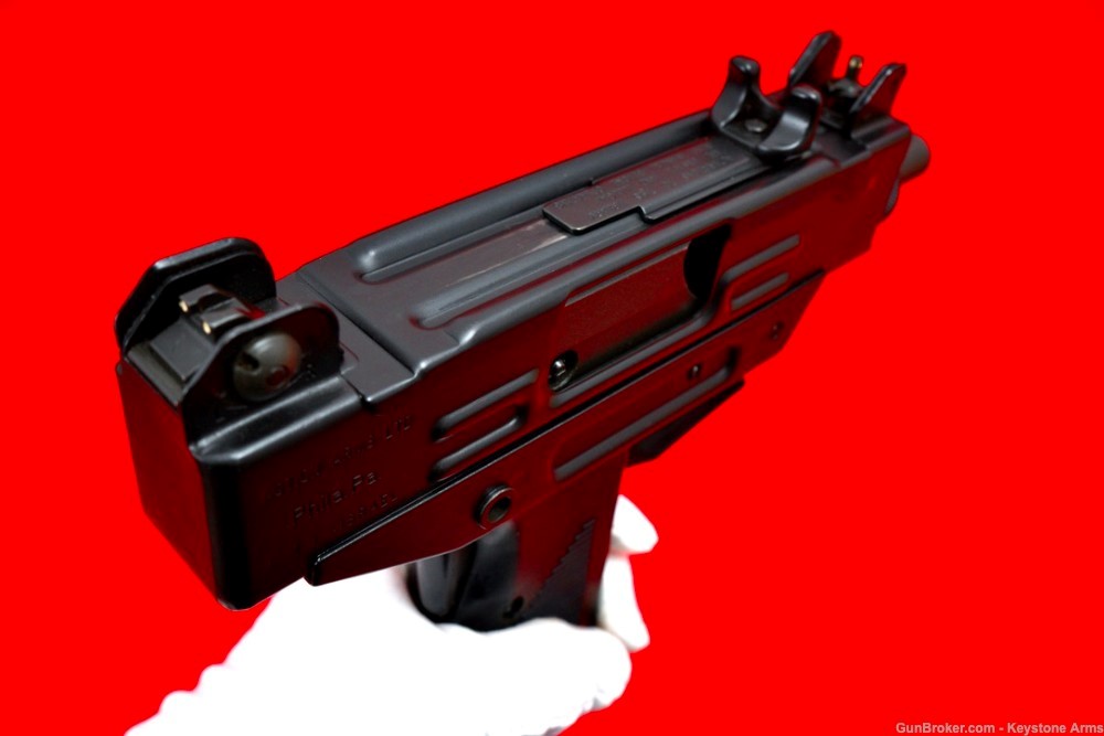 Rare & Desired Pre Ban IMI Israel UZI Pistol 9mm w/ Original Case As New-img-13