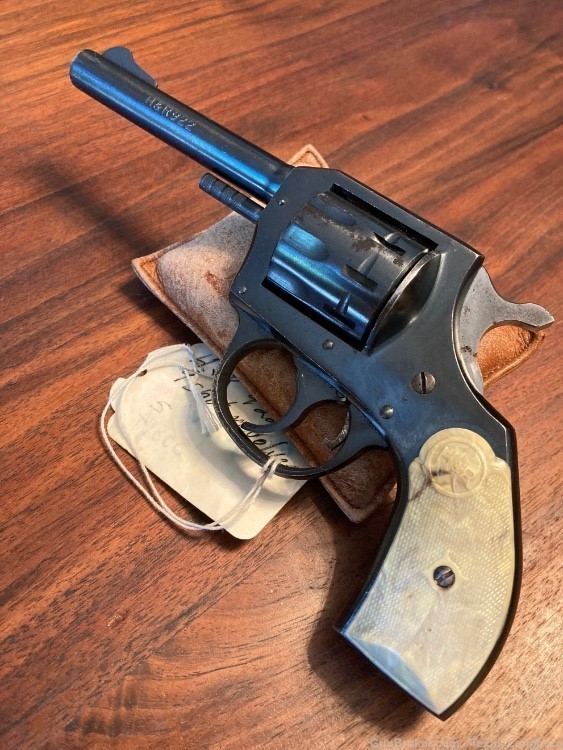 H&R Model 922 4” Barrel 9 Shot .22 LR Revolver 1953 95%+-img-1