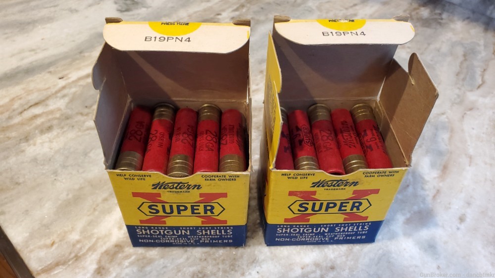 Western Super X 28 gauge vintage paper shotshells - 50 rounds 2 full boxes-img-1
