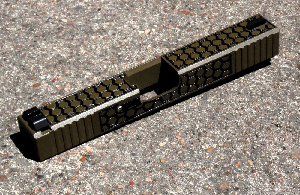Complete Slide, Glock 17 Gen3, Custom laser engraving, FDE Cerakote-img-0