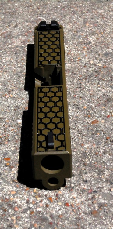 Complete Slide, Glock 17 Gen3, Custom laser engraving, FDE Cerakote-img-2