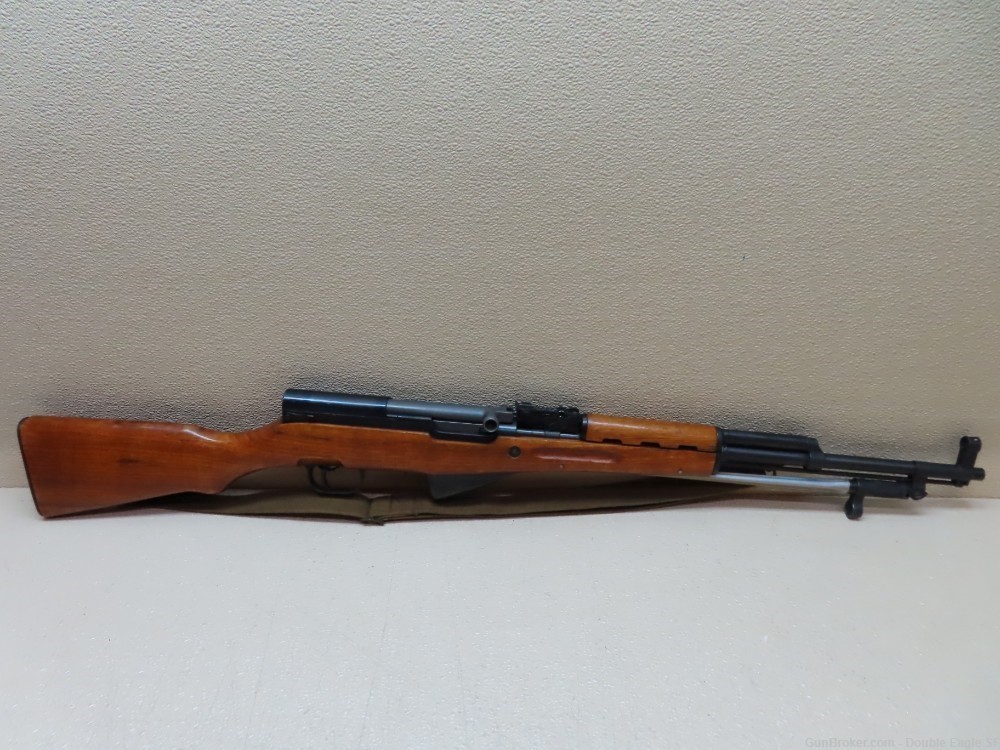 NORINCO SKS Numbers Matching 7.62x39 W/Bayonet & Cleaning Kit Very NICE   -img-0