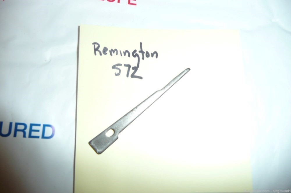 Remington Model 572 firing pin, NOS-img-1