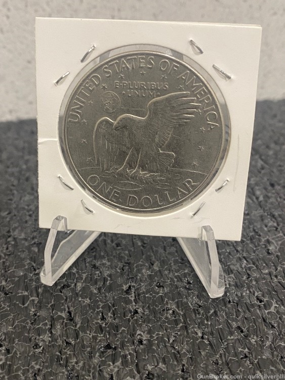 Beautiful 1972 Dwight “Ike” Eisenhower Dollar Coin-img-1