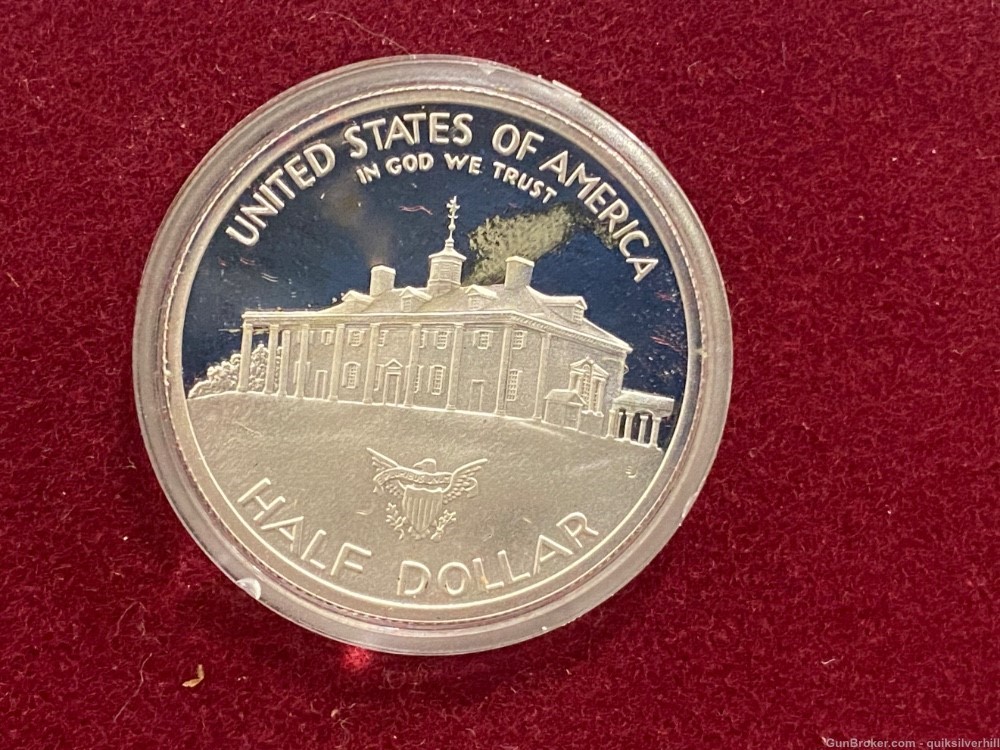 Beautiful 1982 Proof Silver George Washington Commemorative Half Dollar -img-2