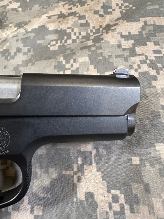 Smith & Wesson S&W Model 3914 9mm 3.5" Semi-Auto Pistol. Mint! -img-24