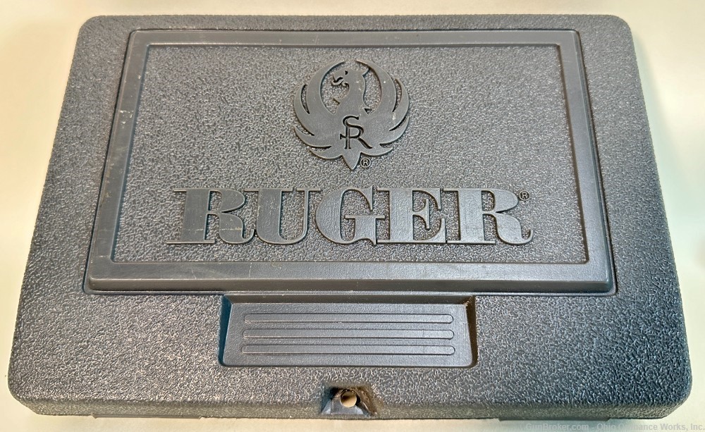 Original Ruger P89 Hard Case & Magazine-img-0