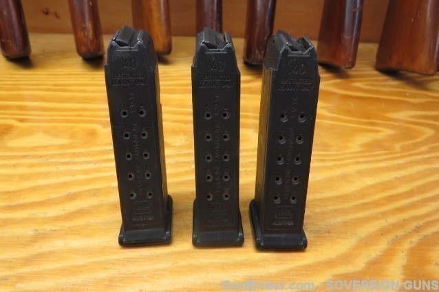 3 Glock 23 Magazines 40 Cal 13rd OEM Mags G23 MAG-img-0