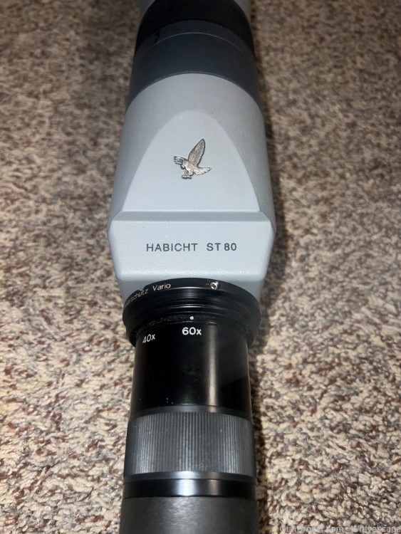 Swarovski ST80  20-60 spotting scope with end caps and soft case/shoulder-img-3