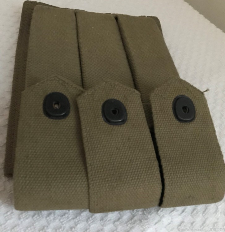 W.W. II. 3 Thompson U.S. 30 Round Magazines in U.S.M.C. Canvas Pouch-img-4