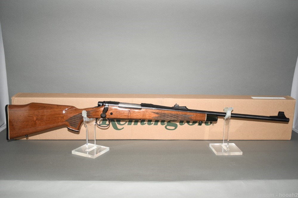 Superb Remington Model 700 BDL Custom Deluxe Bolt Action Rifle 30-06 W Box-img-0