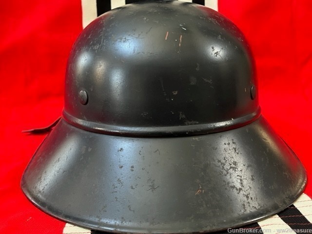 WW2 Luftschutz 3-Piece Gladiator Helmet. Complete w/ liner&chin strap. Ex.-img-4