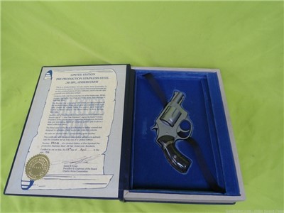 Charter Arms Undercover Revolver #46 of 500 pre-production Ltd.Ed.1981 new