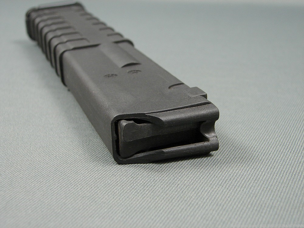 Grip Assembly for MPA Masterpiece Arms Defender w/30rd Magazine Like New-img-6