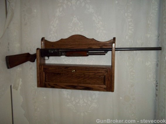 Gun Rack w/ Locking Cabinet Walnut Finish Red Oak-img-4