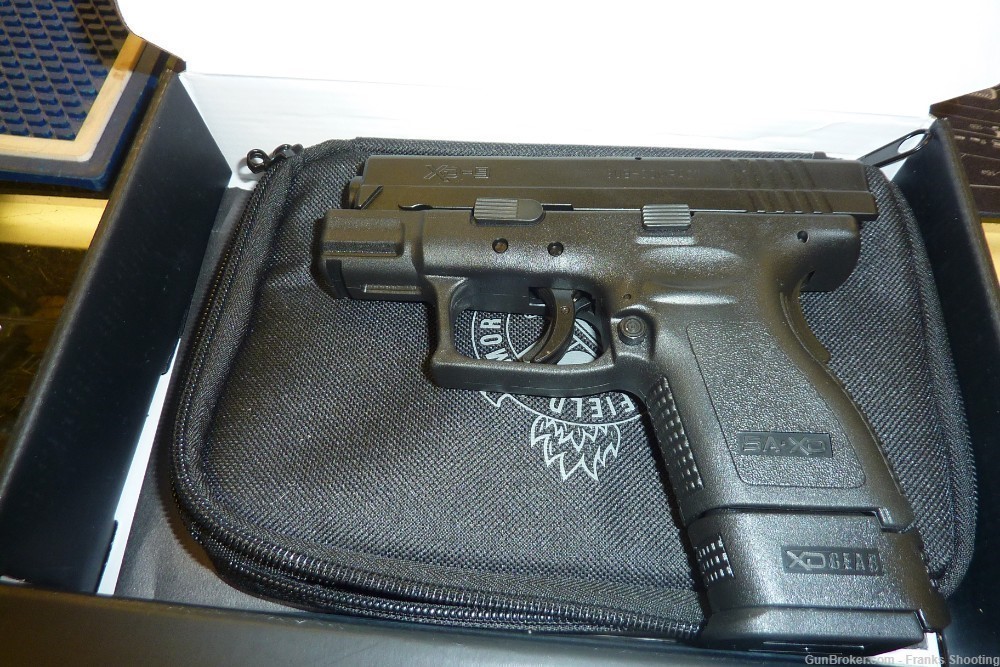 SPRINGFIELD ARMORY XD 9MM 3" BBL NEW-img-0